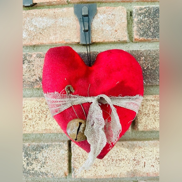 *Heart Ornament Primitive Decor - Picture 5 of 12